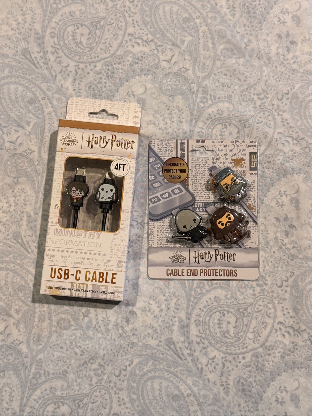 Harry Potter 4ft. USB-C Cable with Character Cable End Protectors